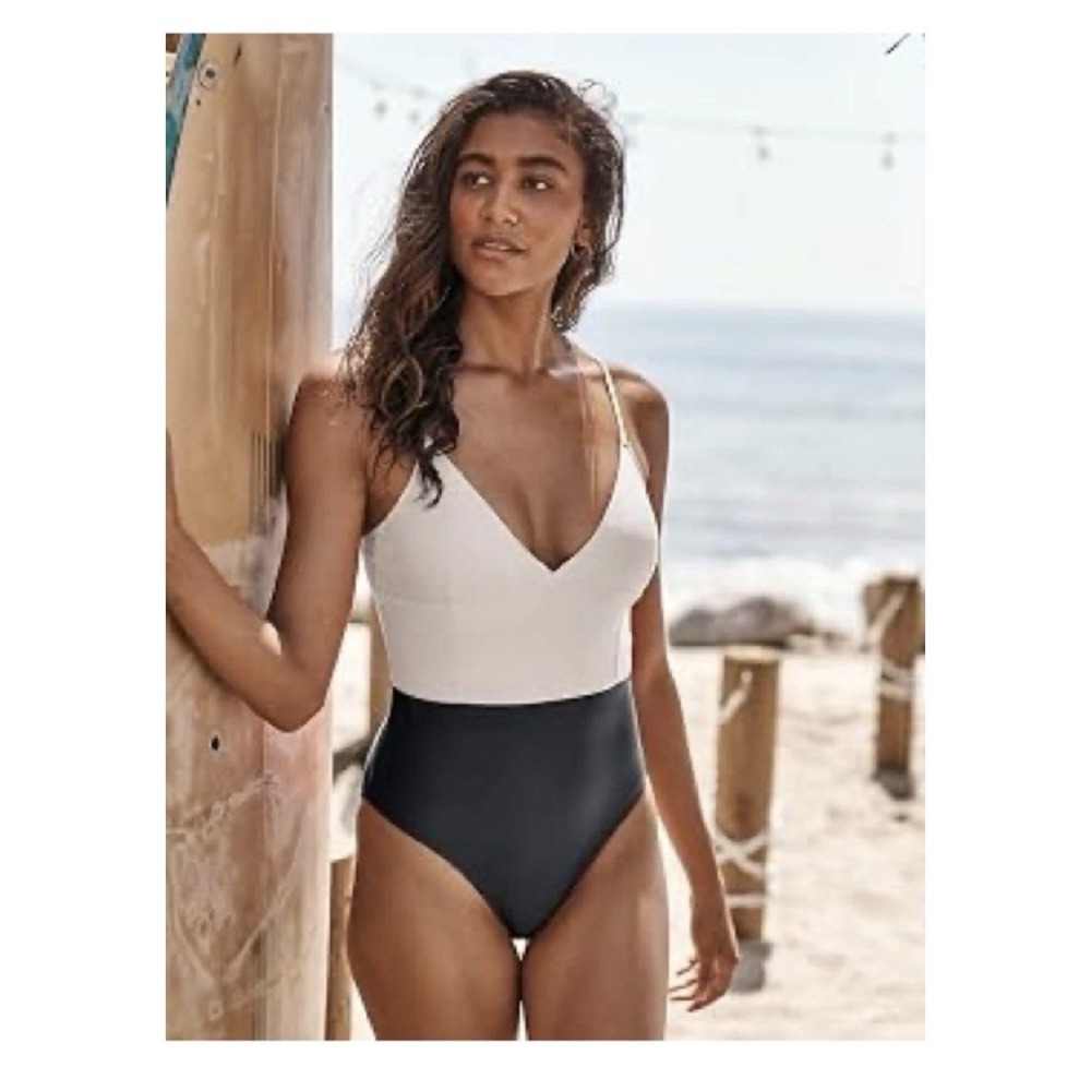 Summersalt Wave Swimsuit Size 10 One Piece Black Ivory Colorblock NWT